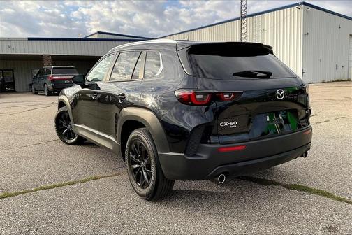 2025 Mazda CX-50 2.5 S Preferred Package