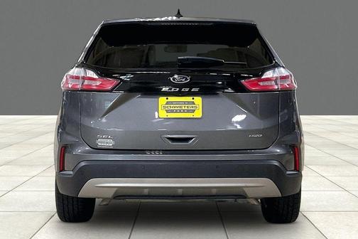 Gray Metallic 2024 Ford Edge SEL
