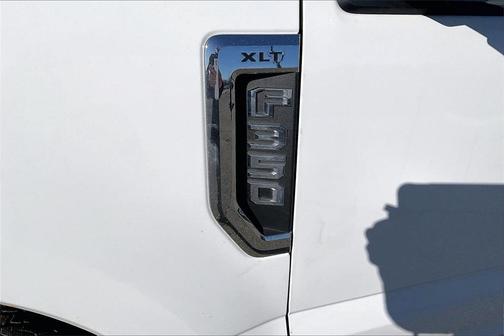 2022 Ford F-350 XLT