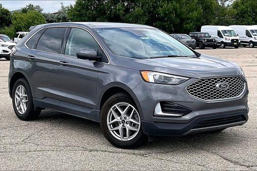 Gray Metallic 2024 Ford Edge SEL