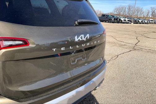2025 Kia Telluride S