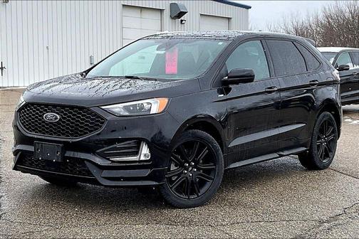 Agate Black Metallic 2024 Ford Edge ST Line