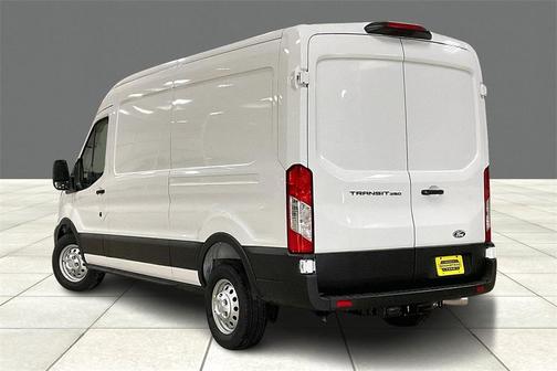 2026 Ford Transit-250 148 WB Medium Roof Cargo