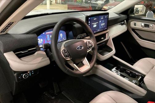 Space White Metallic 2026 Ford Explorer Active