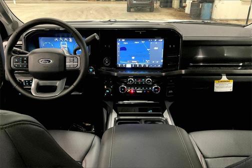 2025 Ford F-350 Lariat Super Duty