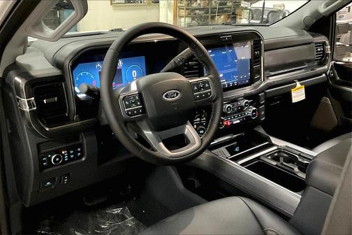 2025 Ford F-350 Lariat Super Duty