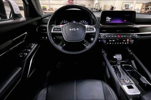 Glacial White Pearl 2022 Kia Telluride EX