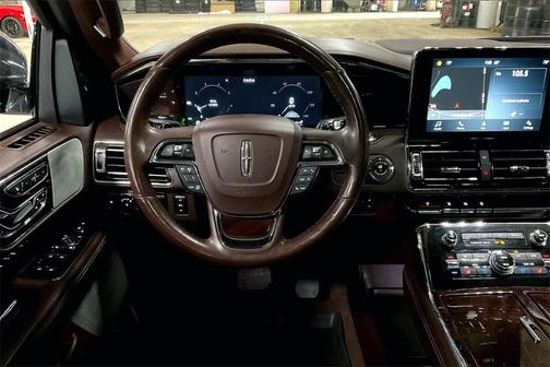 2019 Lincoln Navigator Black Label