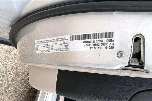 2024 Chrysler Voyager LX