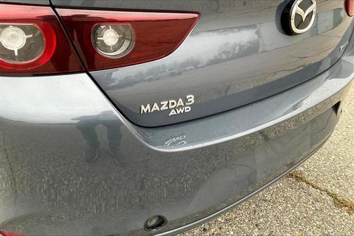 2025 Mazda Mazda3 2.5 S Carbon Edition