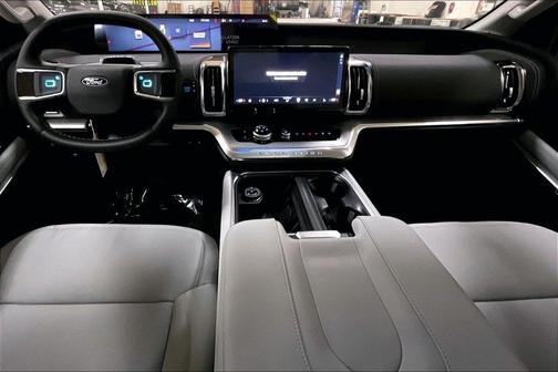 Glacier Gray Metallic 2027 Ford Expedition Max Platinum