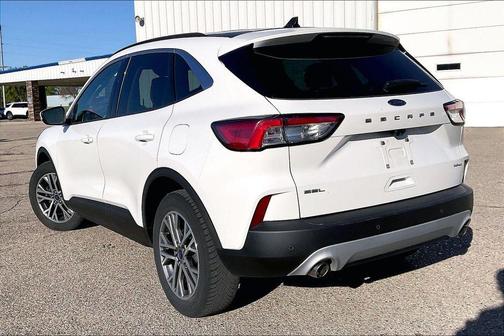 White Metallic 2021 Ford Escape SEL