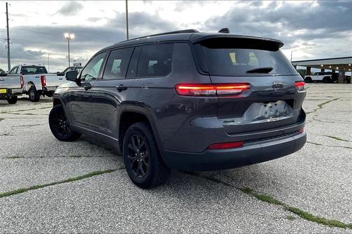 2024 Jeep Grand Cherokee L Laredo
