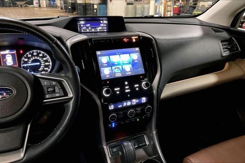Crystal White Pearl 2021 Subaru Ascent Touring 7-Passenger