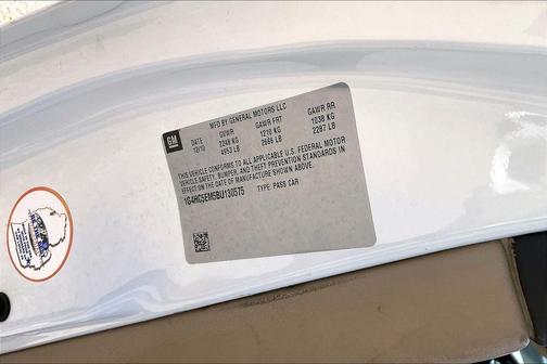 White Opal 2011 Buick Lucerne CXL