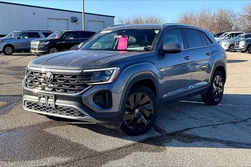 2025 Volkswagen Atlas Cross Sport 2.0T SE w/Technology
