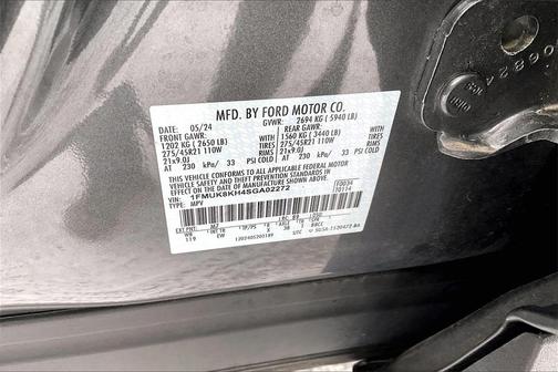 2025 Ford Explorer ST-Line