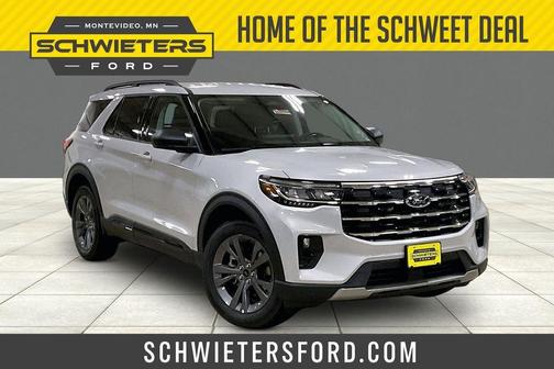 Space White Metallic 2026 Ford Explorer Active