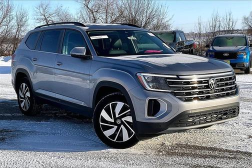 2025 Volkswagen Atlas 2.0T SE