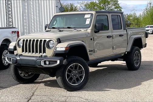 Gobi Clearcoat 2020 Jeep Gladiator Sport
