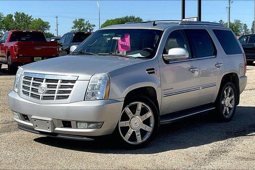 Silver Lining Metallic 2011 Cadillac Escalade Luxury