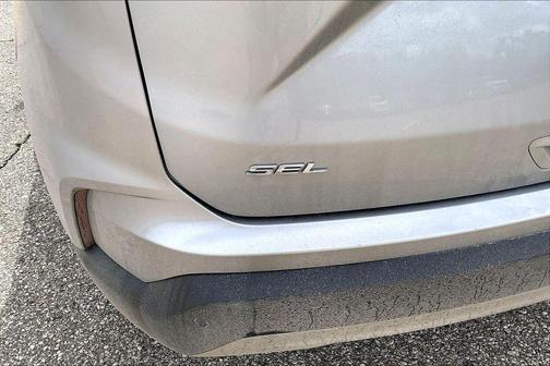 Silver Metallic 2024 Ford Edge SEL