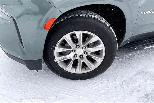 2023 Chevrolet Suburban Premier