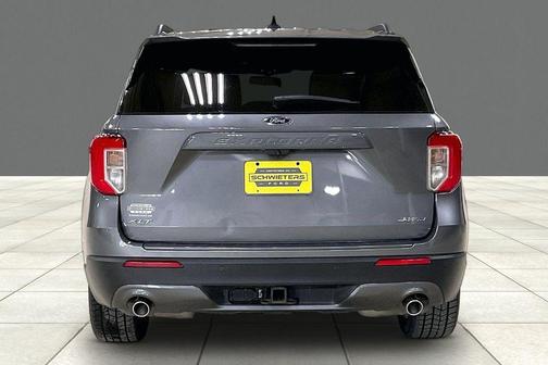 Gray Metallic 2021 Ford Explorer XLT