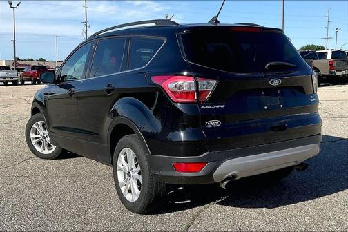 Shadow Black 2018 Ford Escape SE