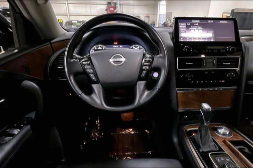 2024 Nissan Armada SL
