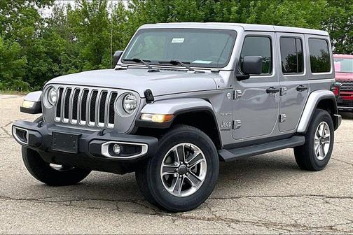 Billet Silver Metallic Clearcoat 2021 Jeep Wrangler Unlimited Sahara