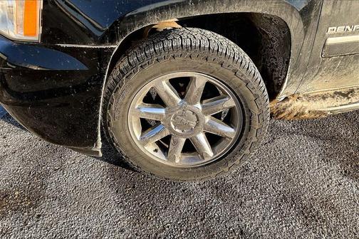 2010 GMC Yukon XL 1500 Denali