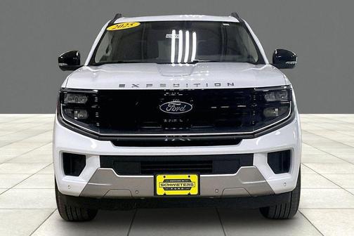 Oxford White 2025 Ford Expedition Max Platinum