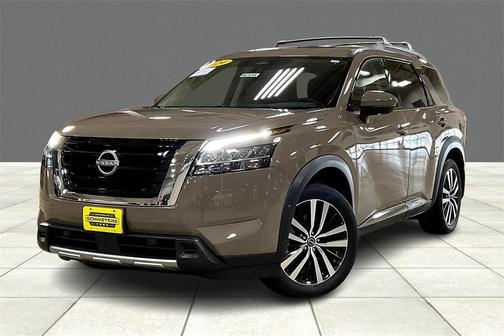2024 Nissan Pathfinder Platinum