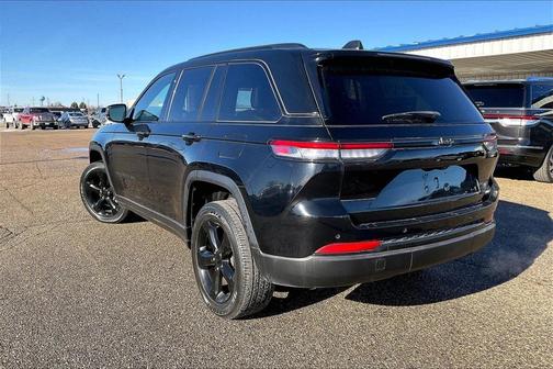 2023 Jeep Grand Cherokee Altitude