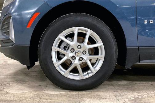 Lakeshore Blue Metallic 2024 Chevrolet Equinox LT