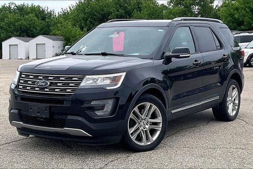 Shadow Black 2017 Ford Explorer XLT