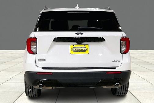 White Metallic 2023 Ford Explorer Base