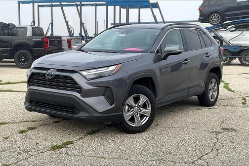 2024 Toyota RAV4 Hybrid XLE