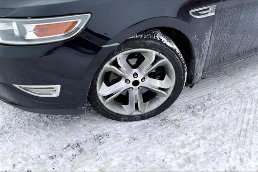 2012 Ford Taurus SHO