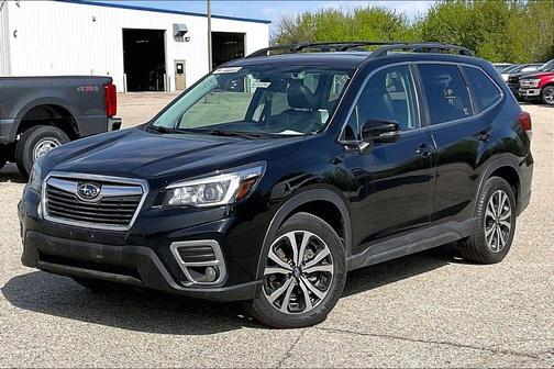 Crystal Black Silica 2019 Subaru Forester Limited