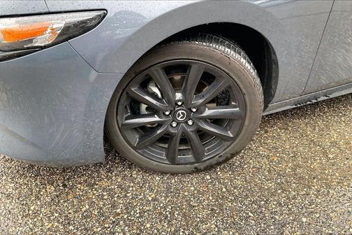 Polymetal Gray Metallic 2026 Mazda Mazda3 2.5 S Carbon Edition
