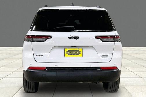 2024 Jeep Grand Cherokee L Laredo