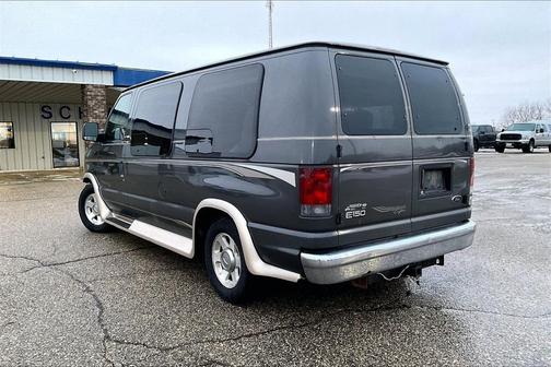 2005 Ford E150 Cargo