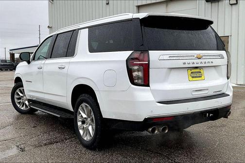 2023 Chevrolet Suburban Premier
