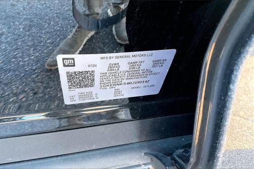 2024 GMC Acadia Elevation