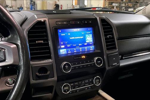 Black 2020 Ford Expedition Platinum