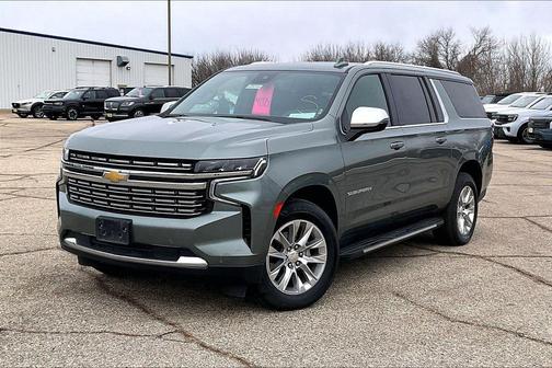 2023 Chevrolet Suburban Premier