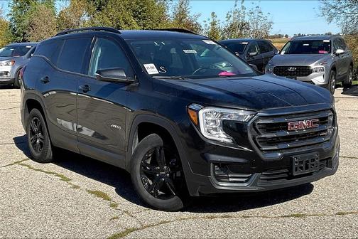 2023 GMC Terrain AT4