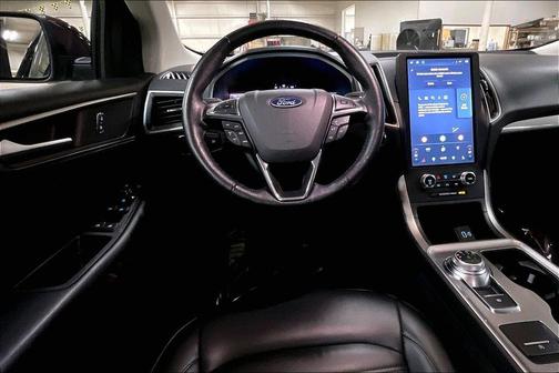 Burgundy 2023 Ford Edge SEL